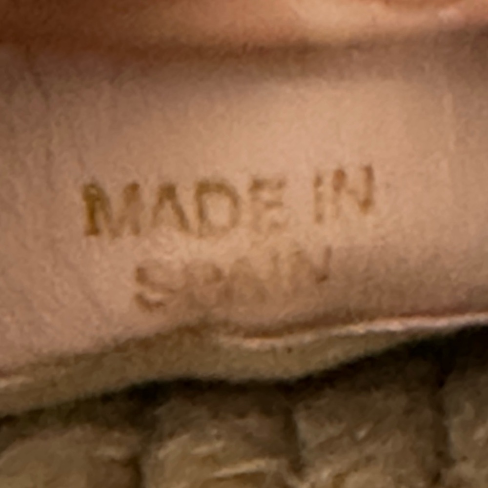 Gucci Gg Logo Web Leather Trimmed
Canvas Espadrilles - Picture 12 of 15
